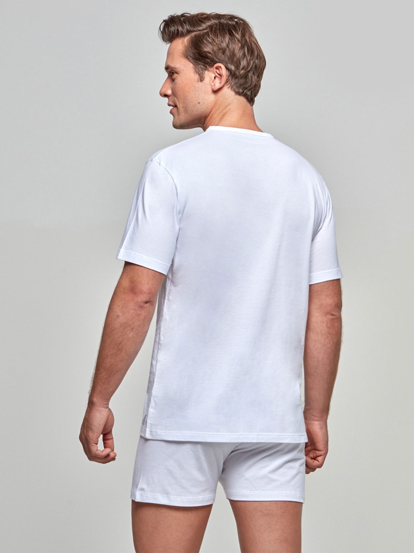 T-shirt B�sica