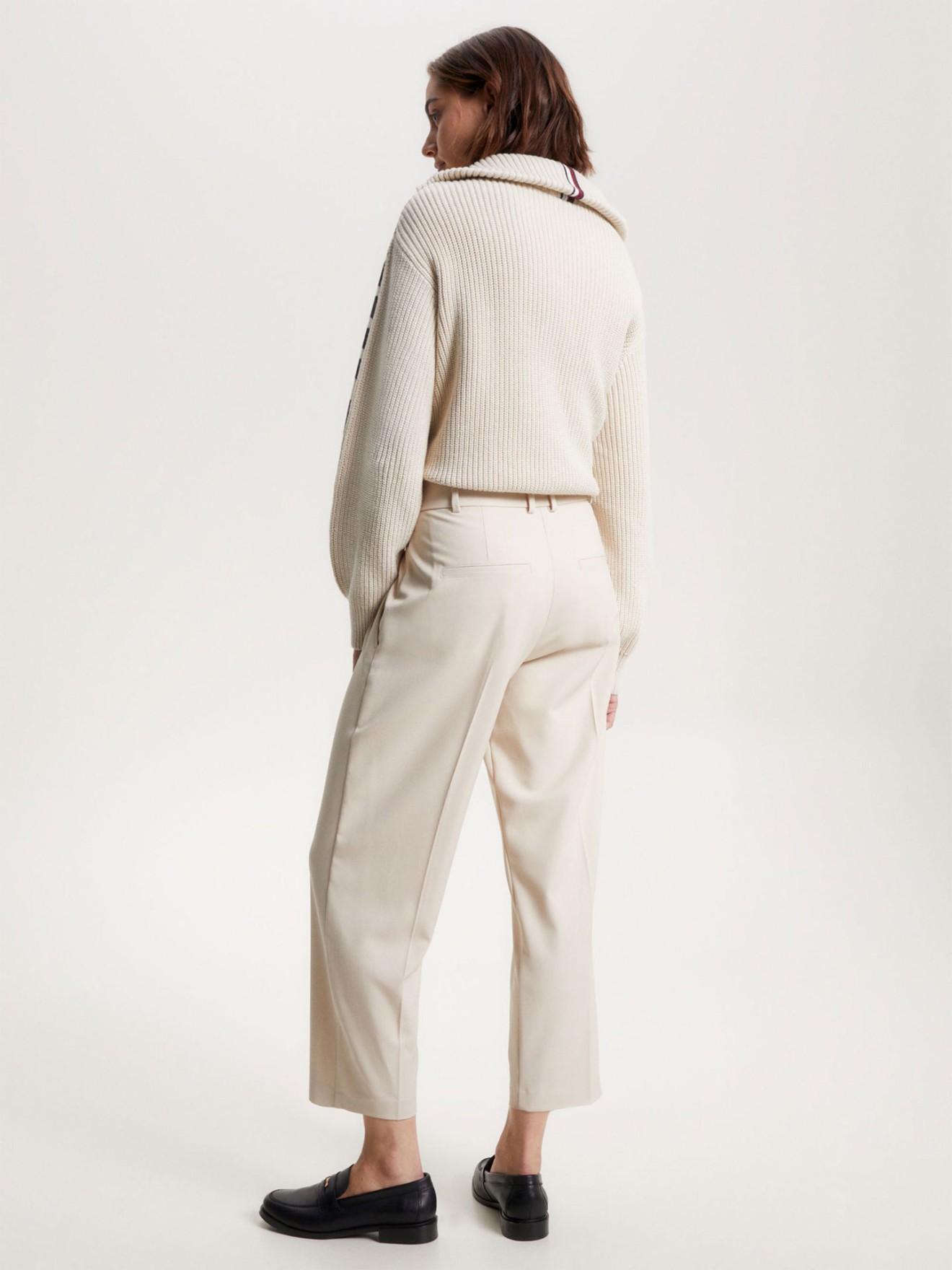 Calças Cropped Fit