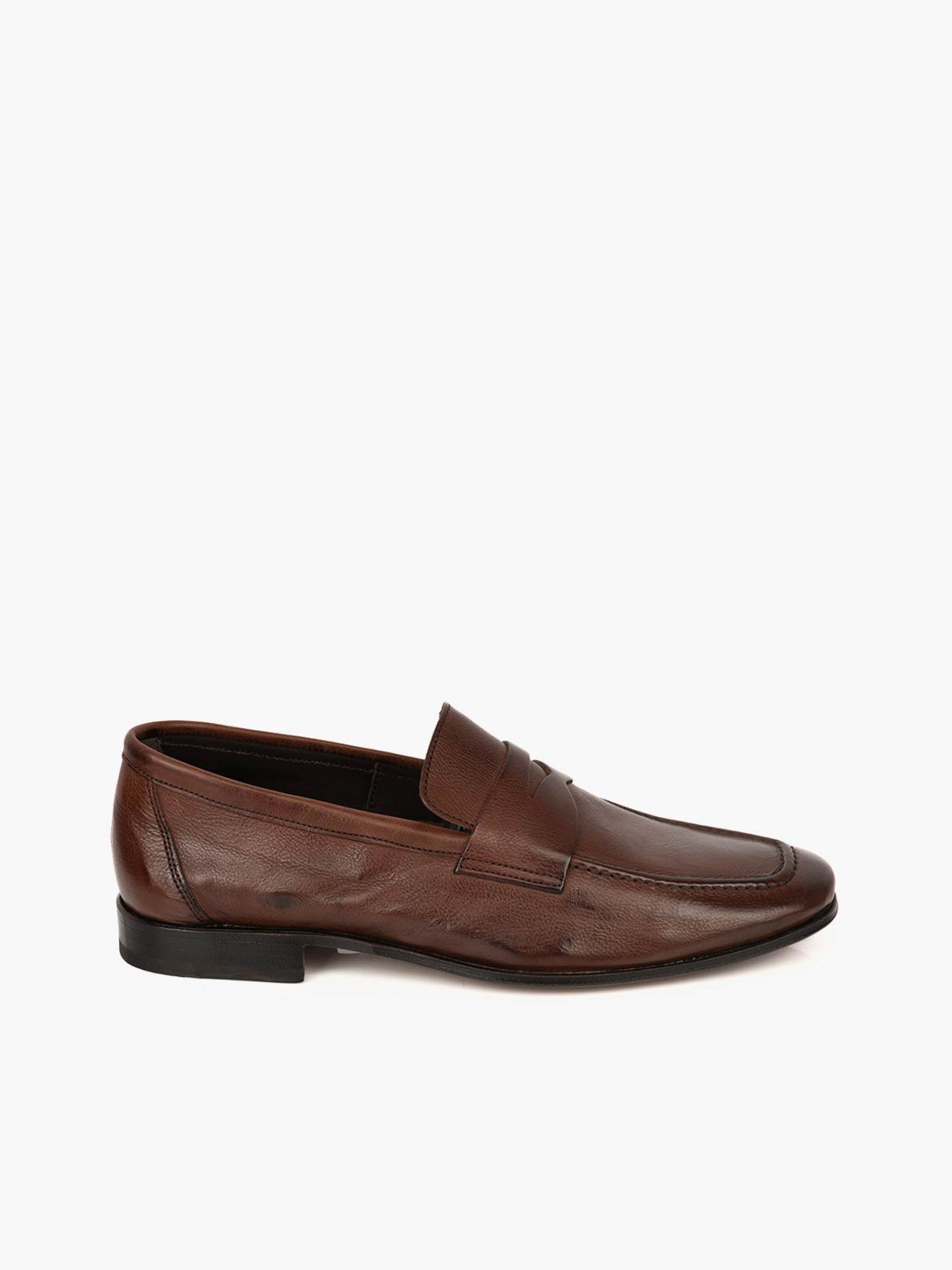 Sapatos em Pele