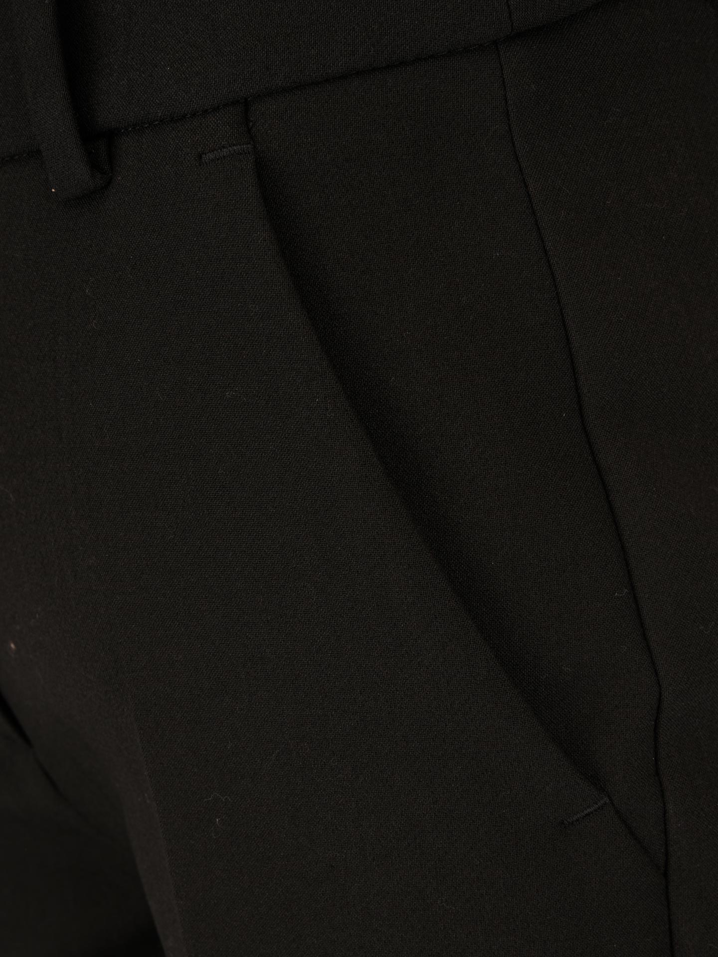 Calças Straight Fit