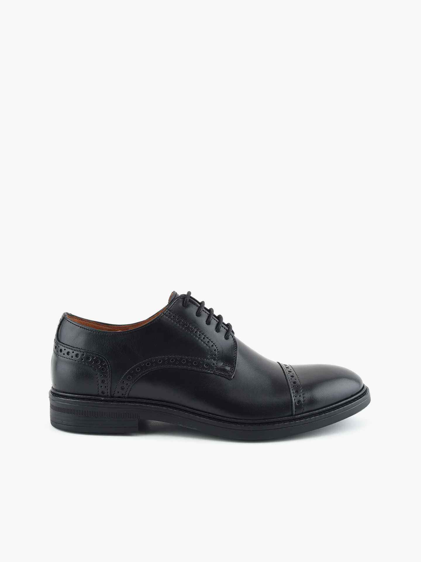 Sapatos em Pele