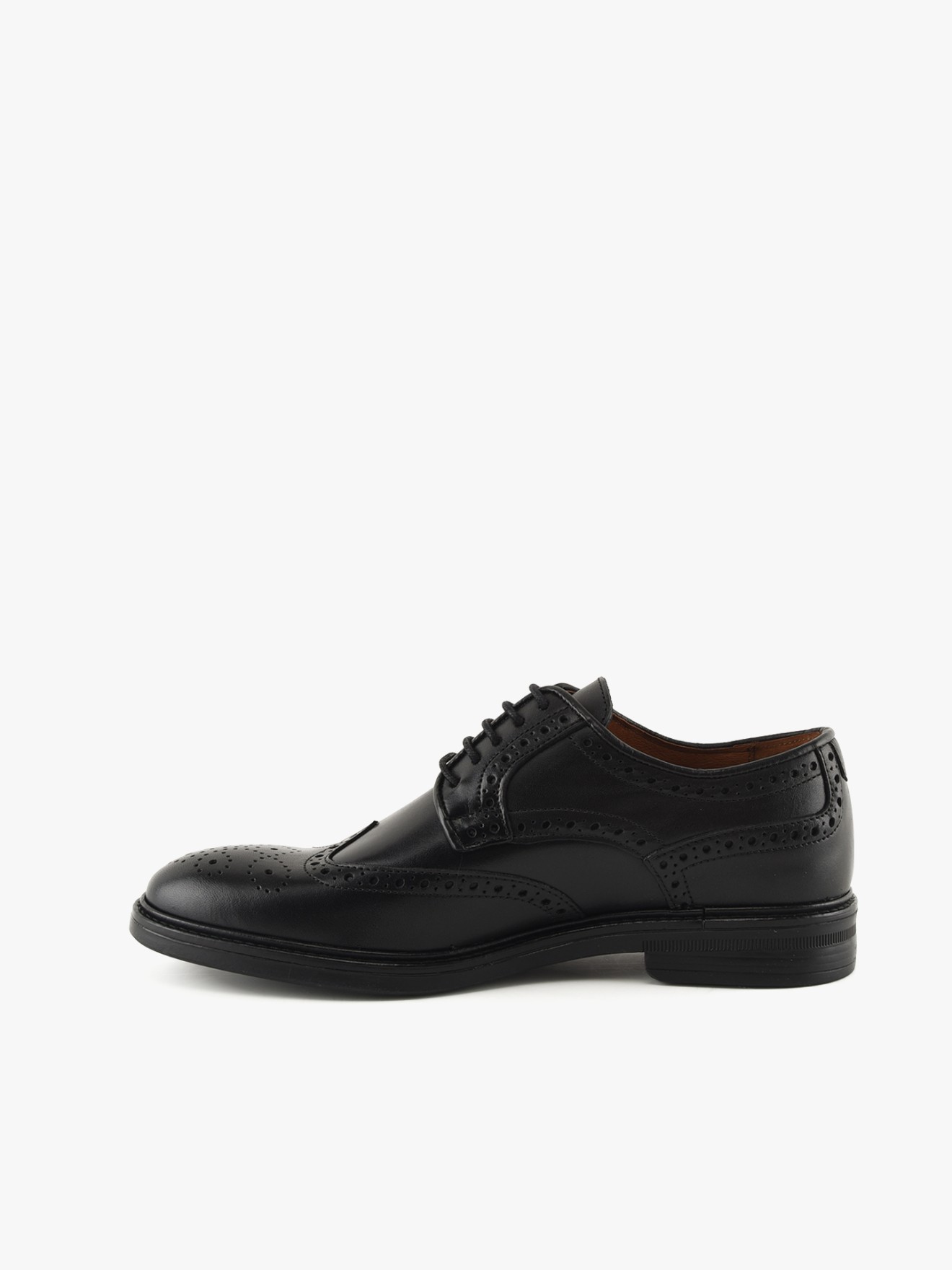 Sapatos em Pele