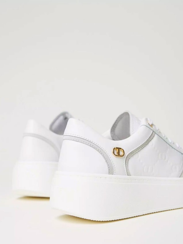 Sapatilhas de Pele com Plataforma