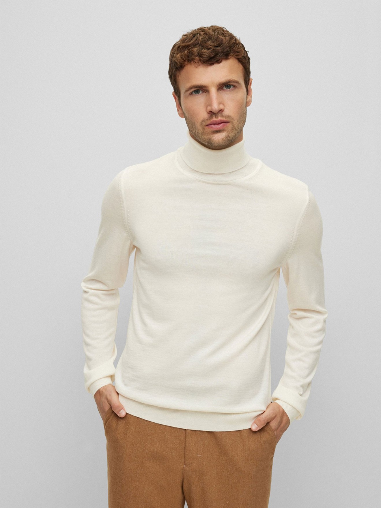 Camisola de Gola Alta Slim FIt