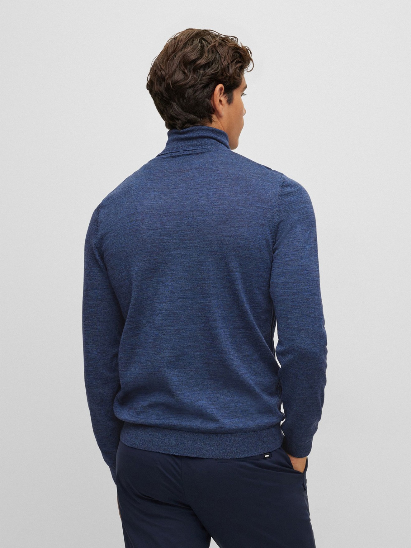 Camisola de Gola Alta Slim FIt