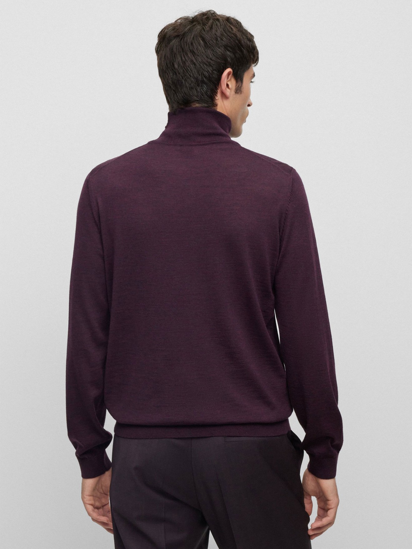 Camisola de Gola Alta Slim FIt