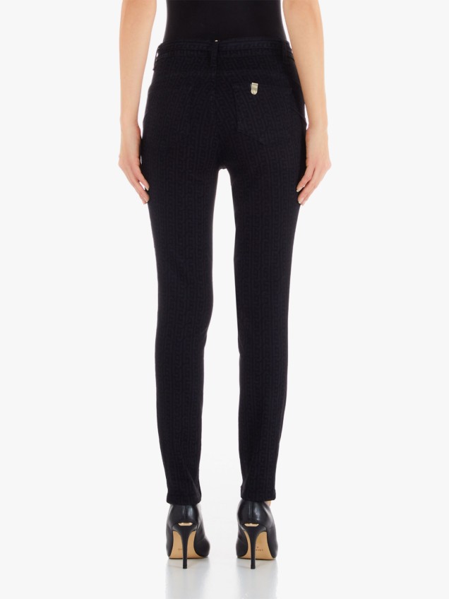 Calças Slim Fit