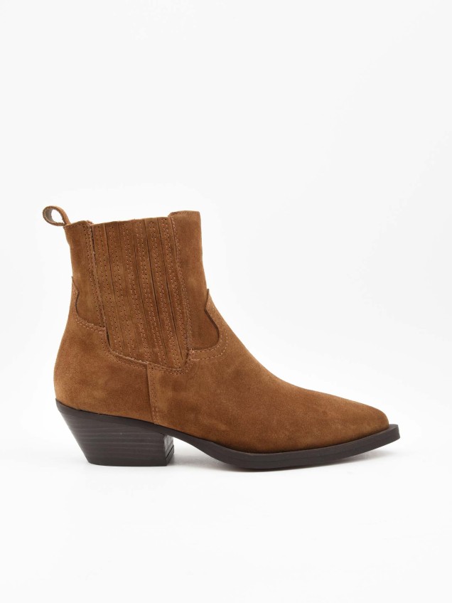 Botas em Suede