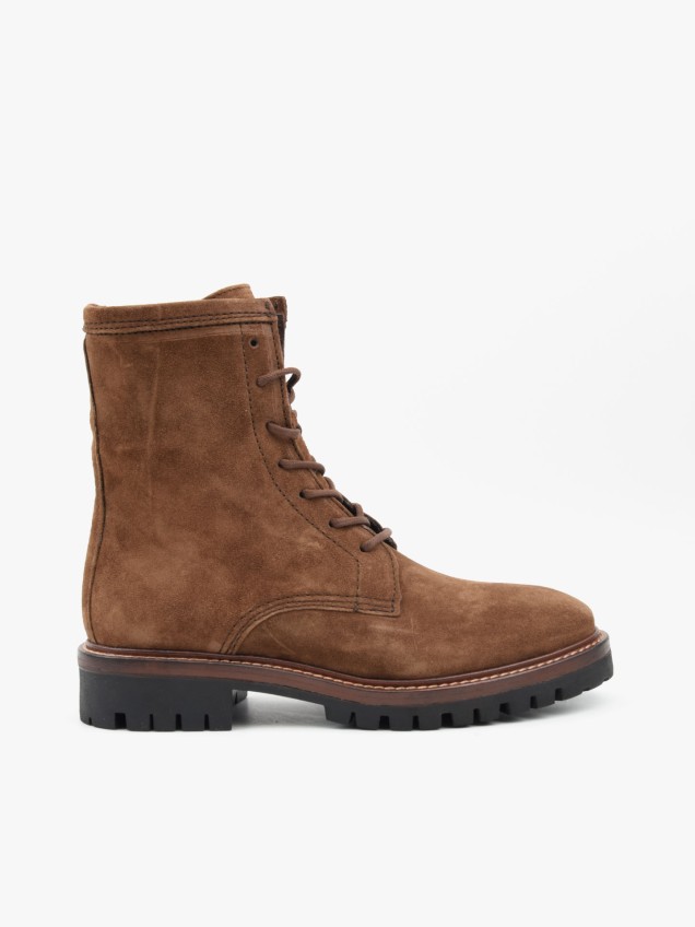 Botas em Suede