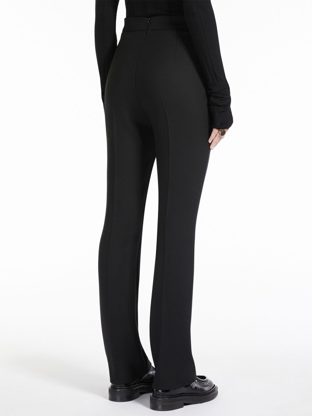 Calças Straight Fit