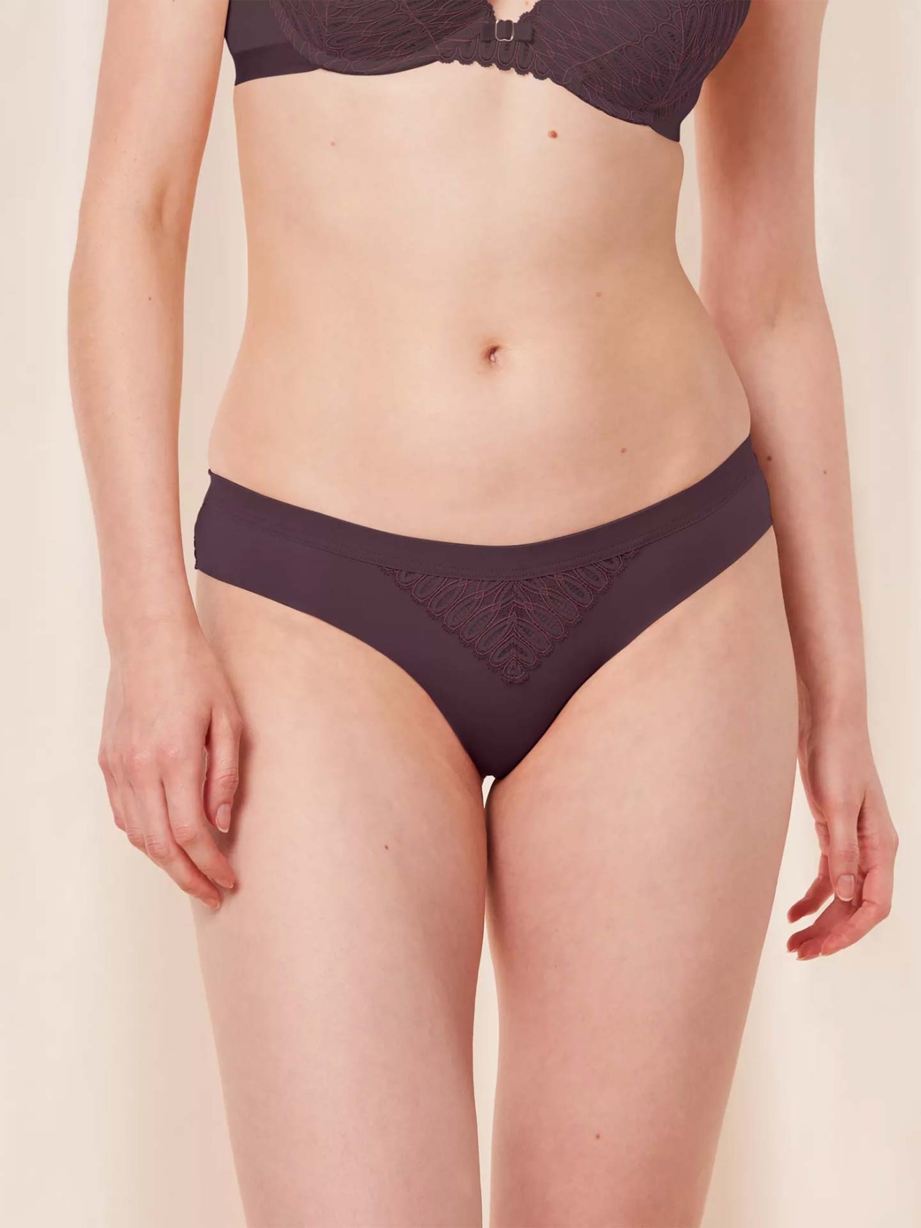 Cueca Aura Spotlight