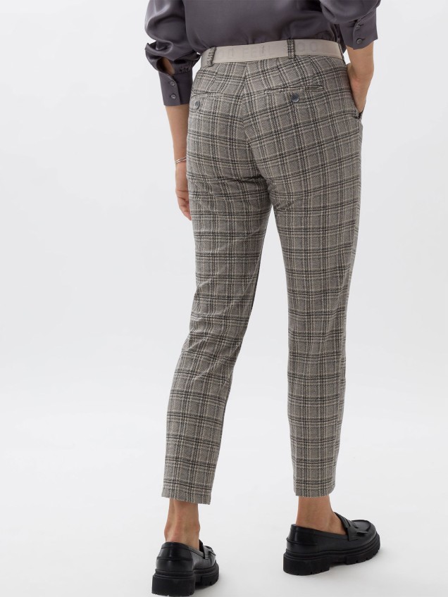 Calças Cropped Fit
