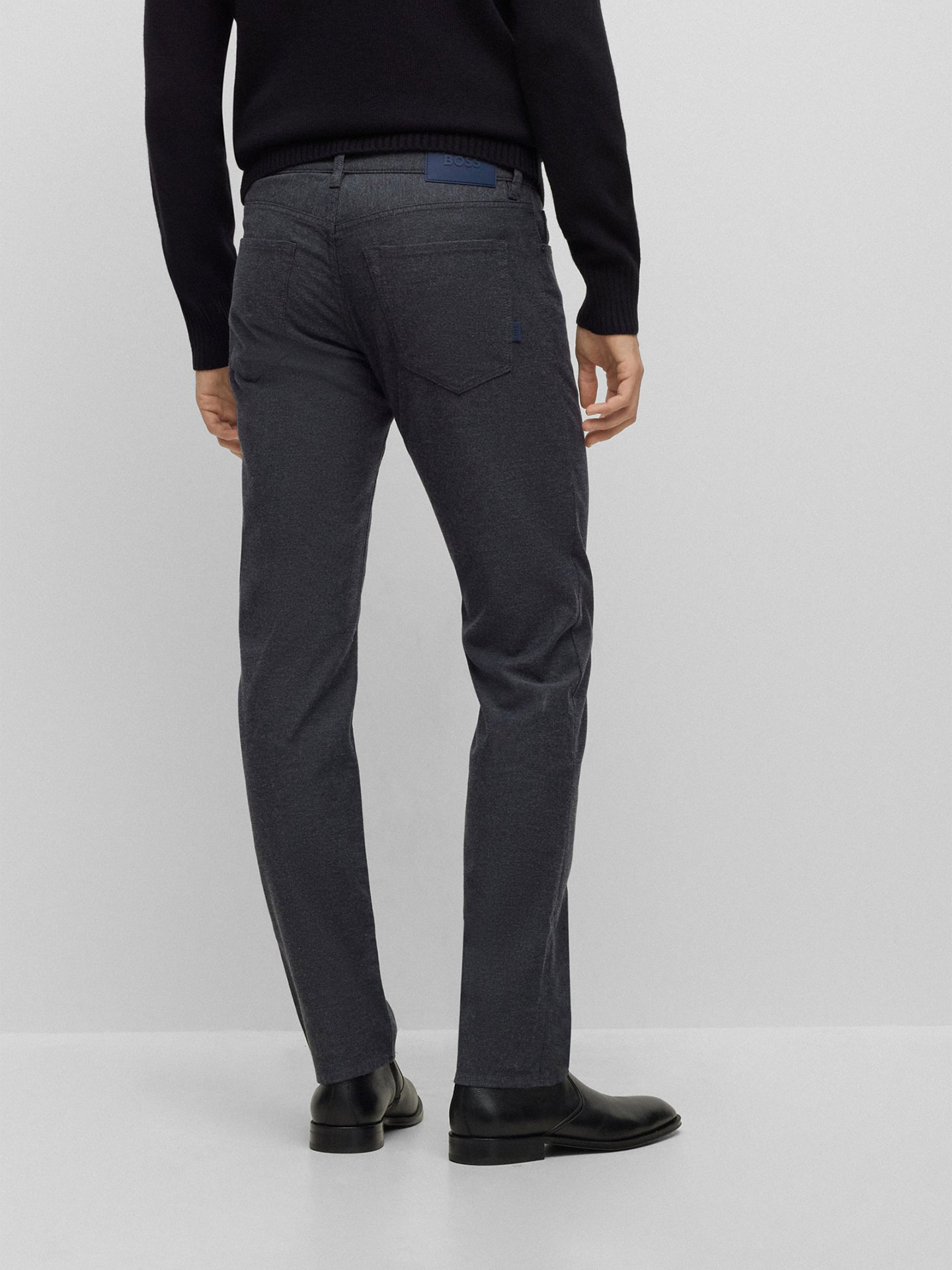 Calças Straight Fit