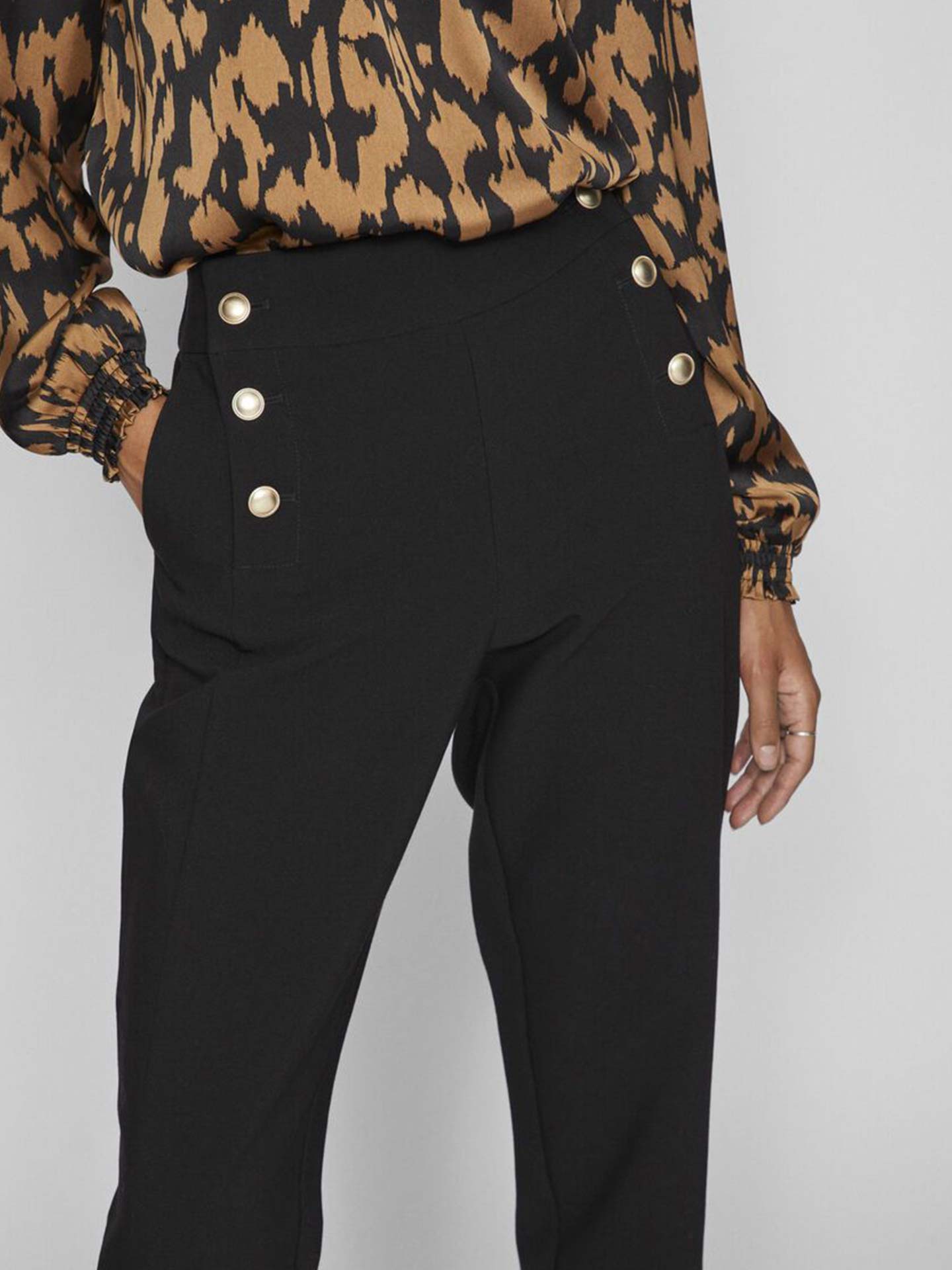 Calças Straight Fit