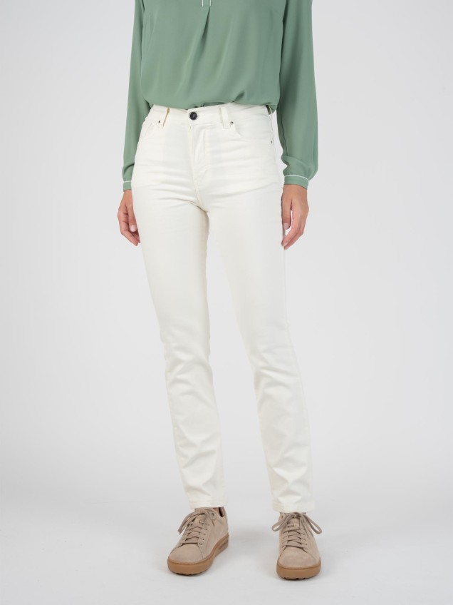 Cal�as Straight Fit