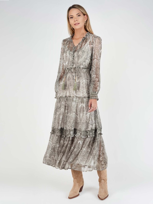 Vestido com Padrão