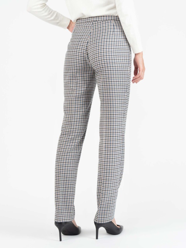 Calças Straight Fit