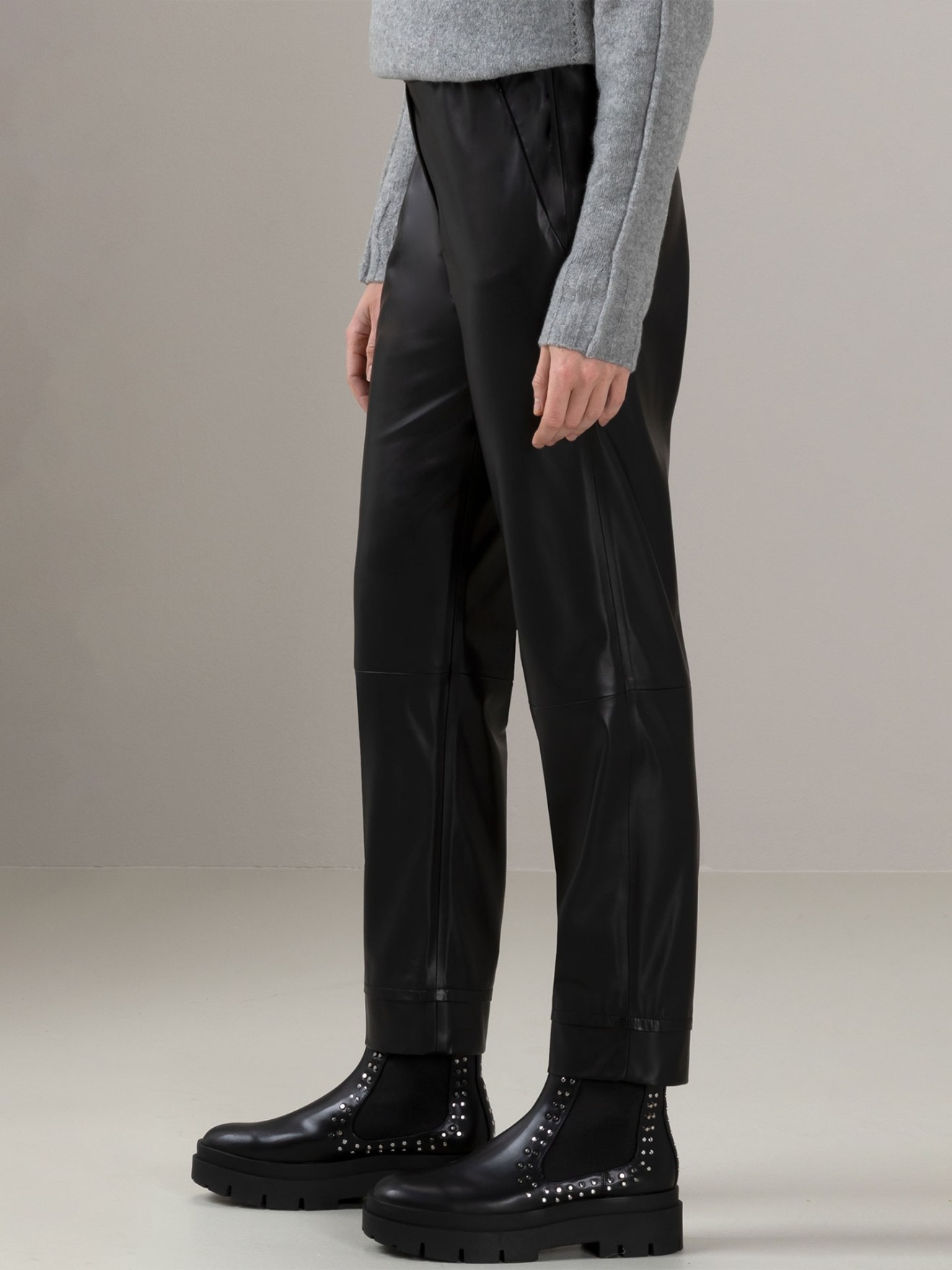 Cal�as Straight Fit