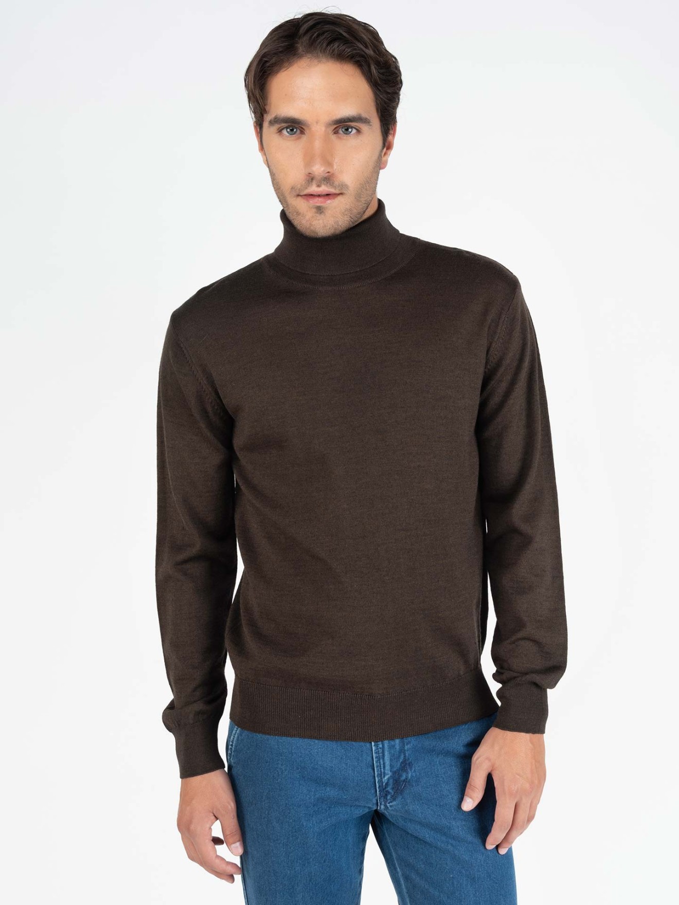 Camisola de Gola Alta