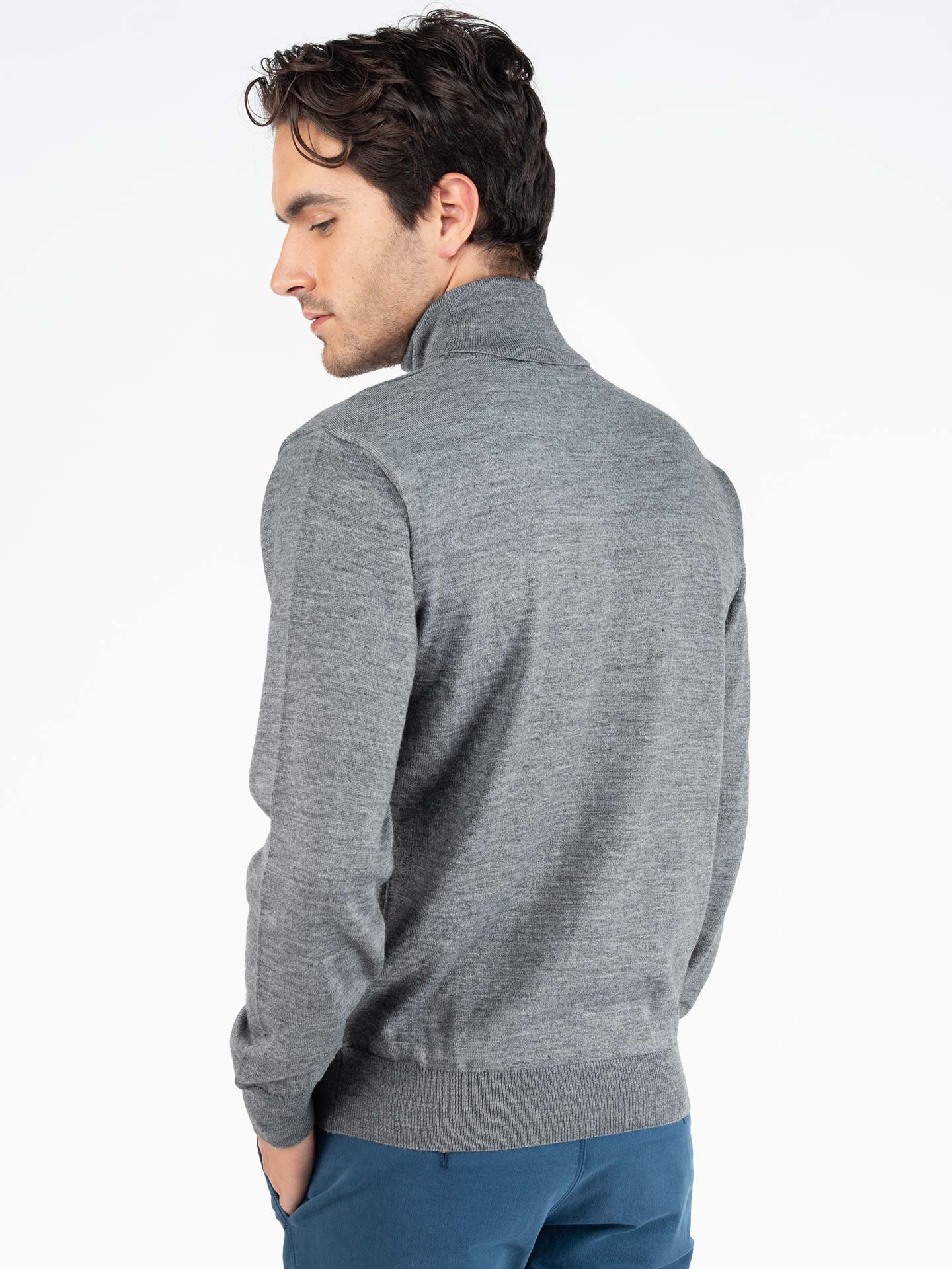 Camisola de Gola Alta