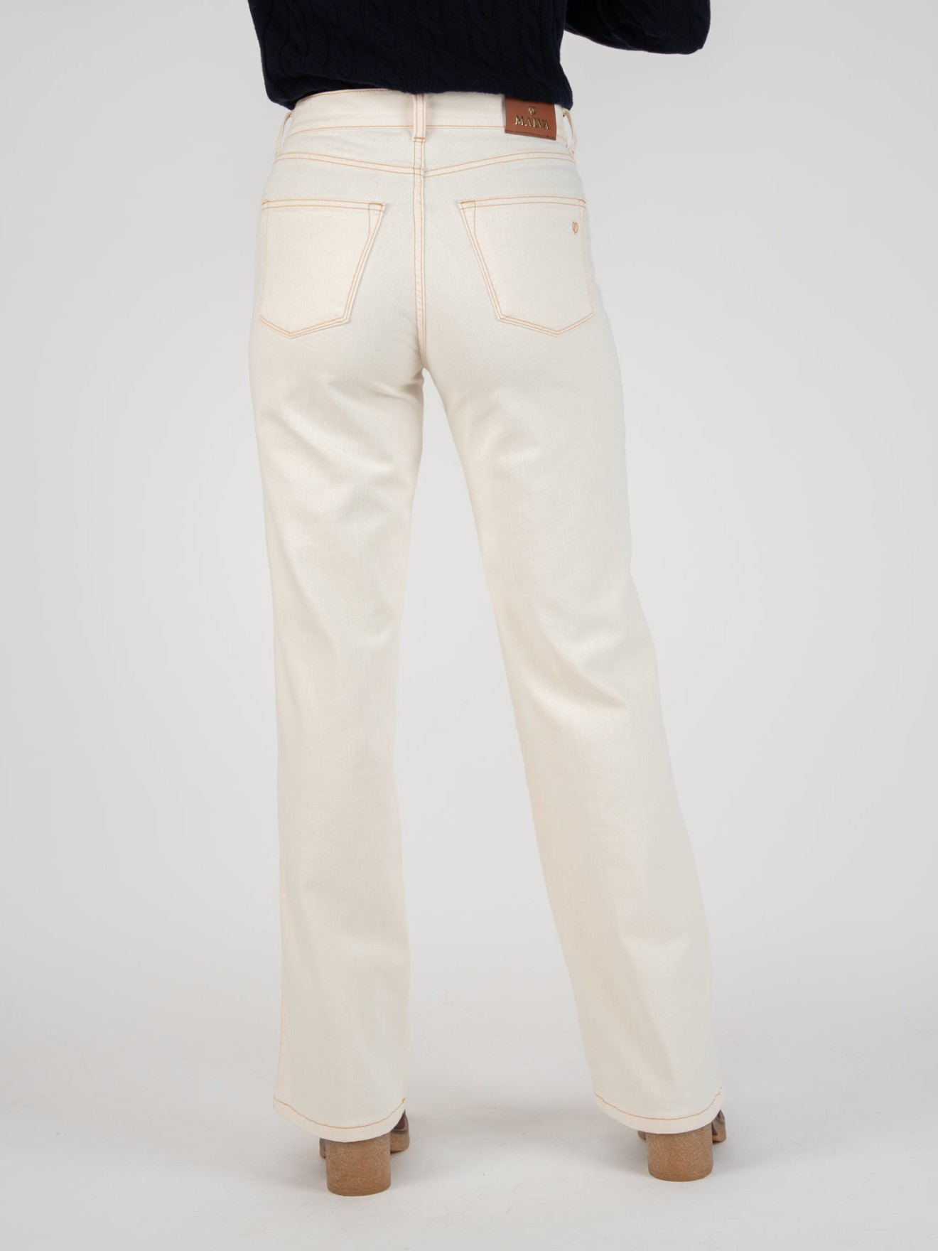 Cal�as de Ganga Straight Fit