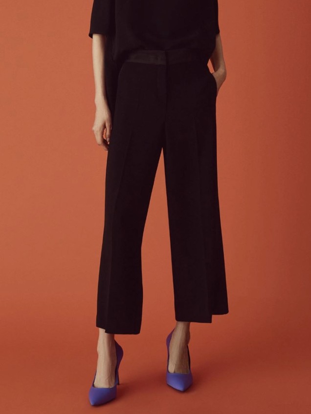 Calças Cropped Fit
