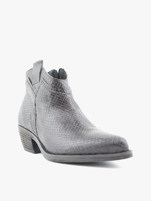 Botins de Salto Alto