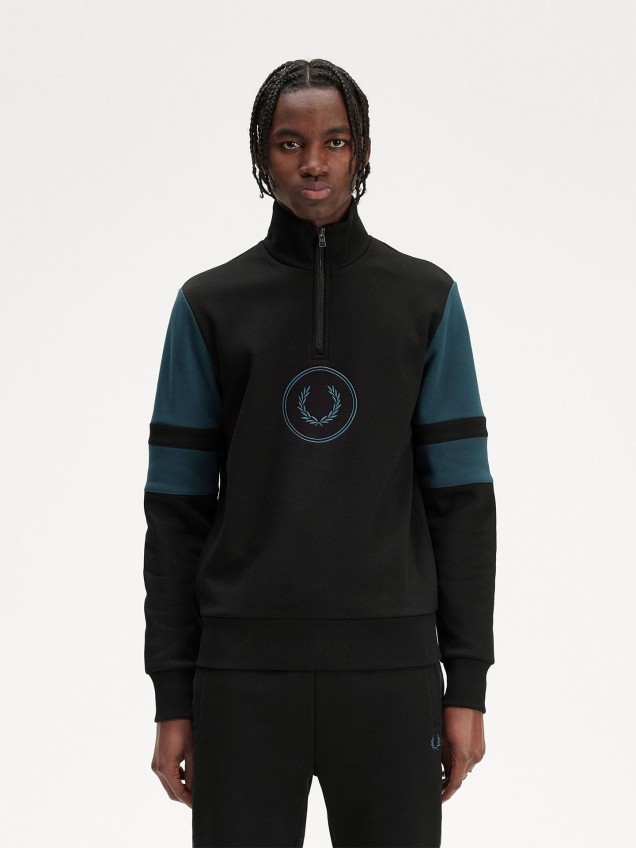 Sweatshirt Bordada