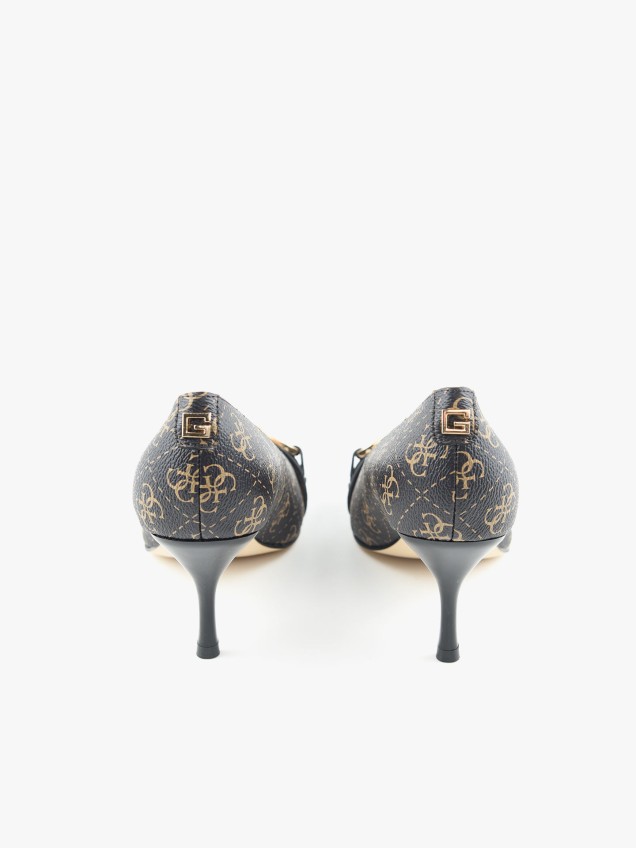 Sapatos de Salto Alto