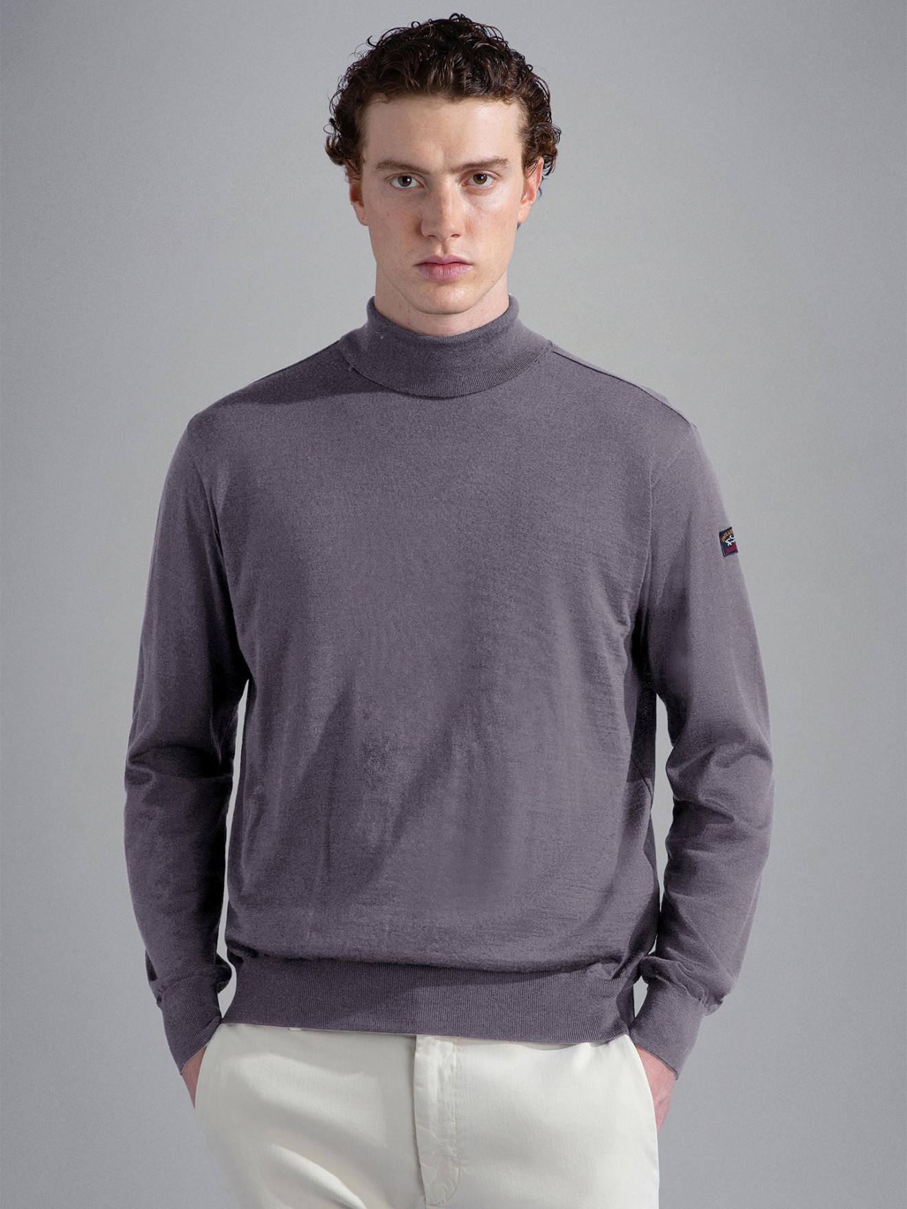 Camisola Gola Alta em L�