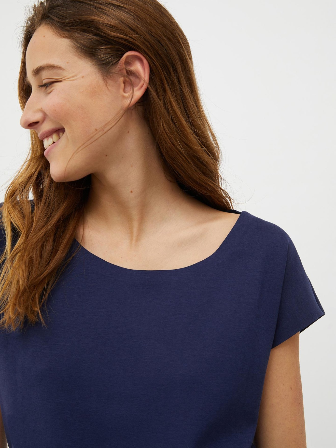 T-Shirt B�sica