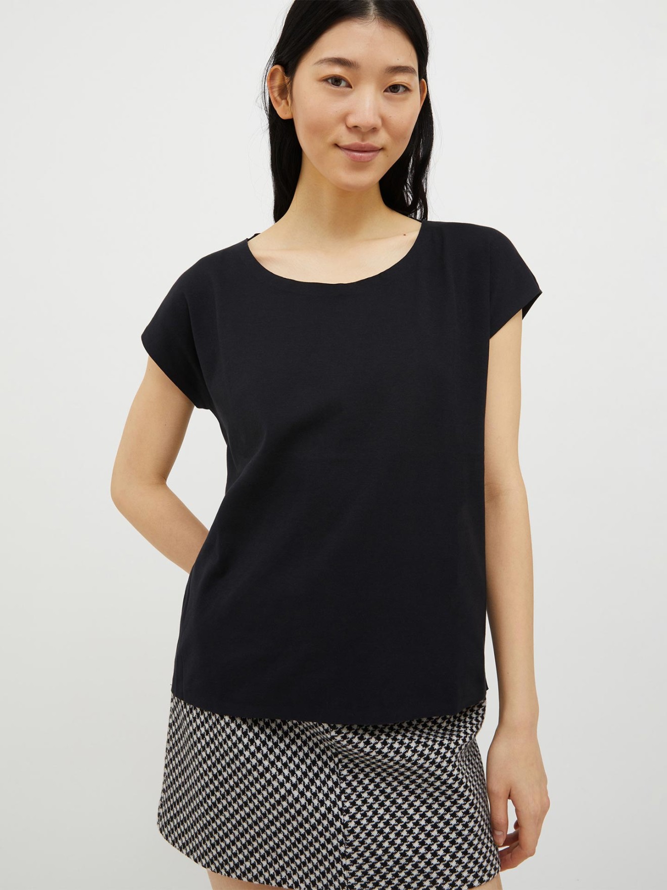 T-Shirt B�sica