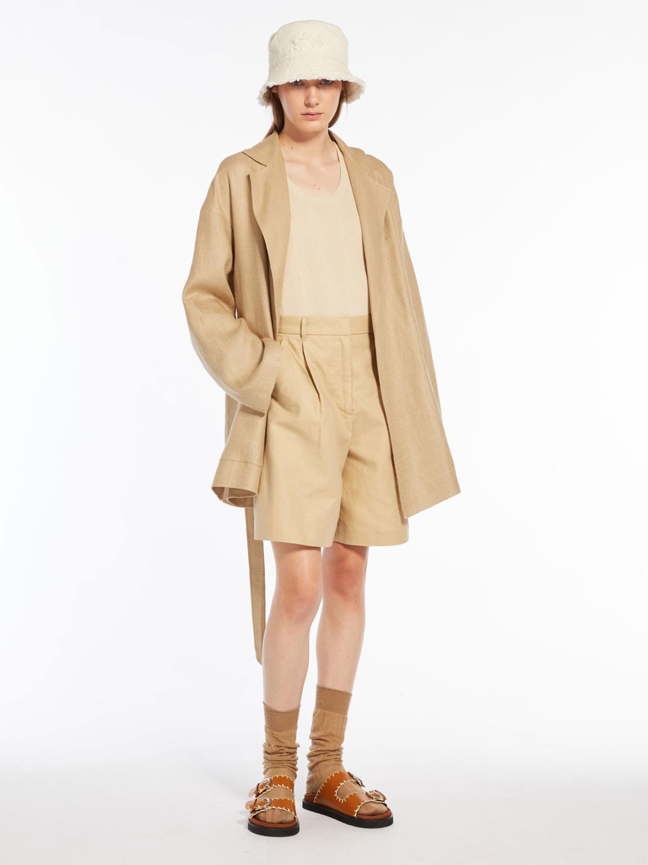 Cal��es Relaxed Fit