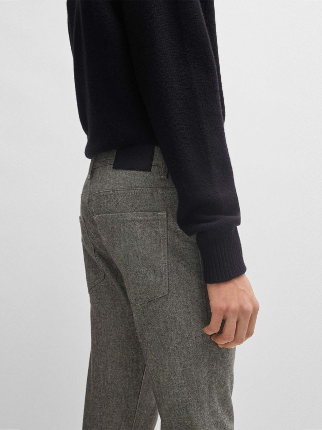 Calças Slim Fit