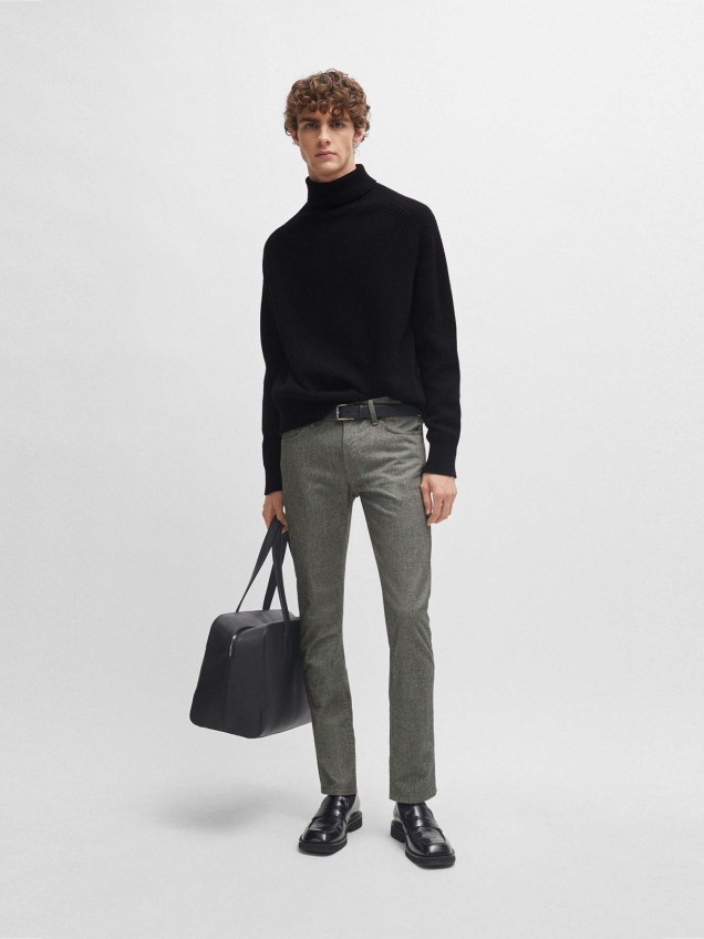 Calças Slim Fit