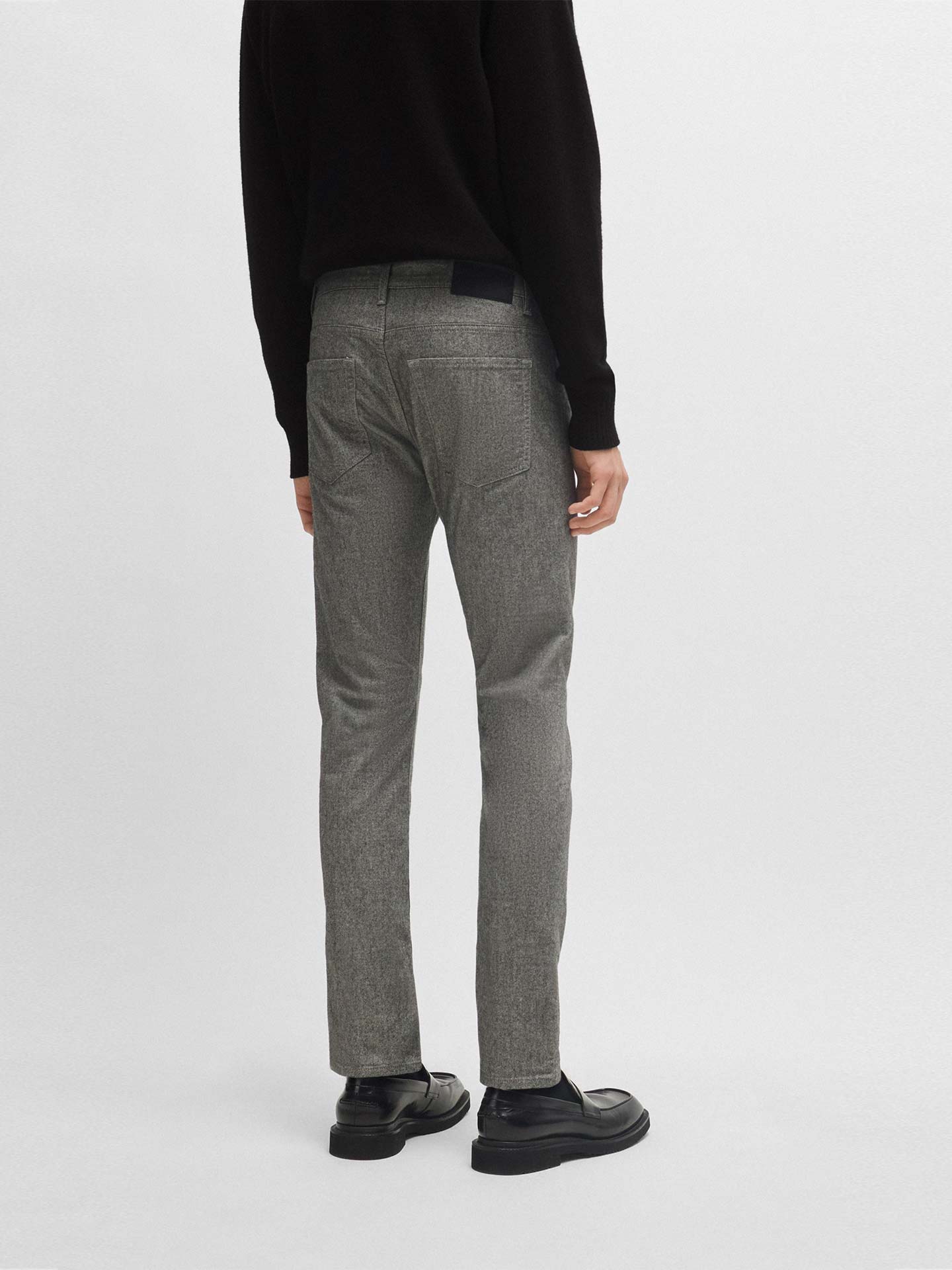 Calças Slim Fit
