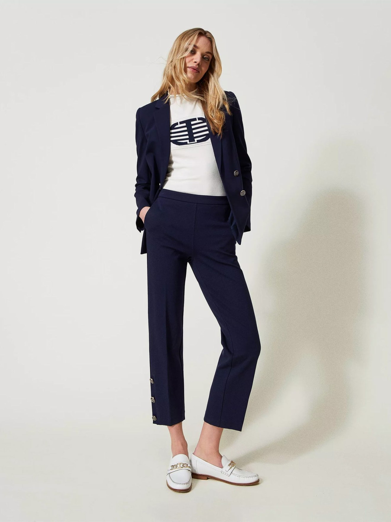Cal�as Cropped Fit