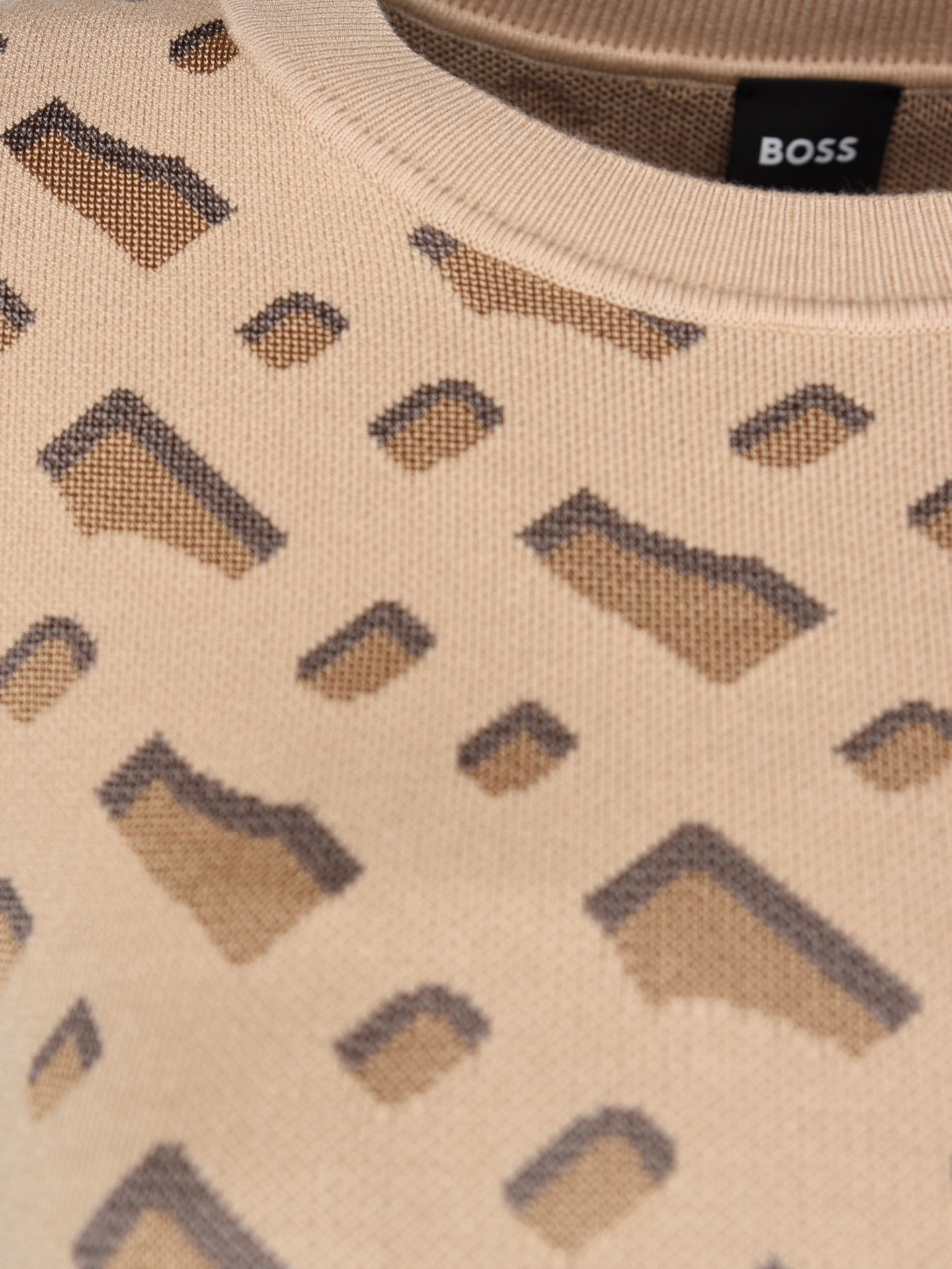 T-Shirt com Padrão