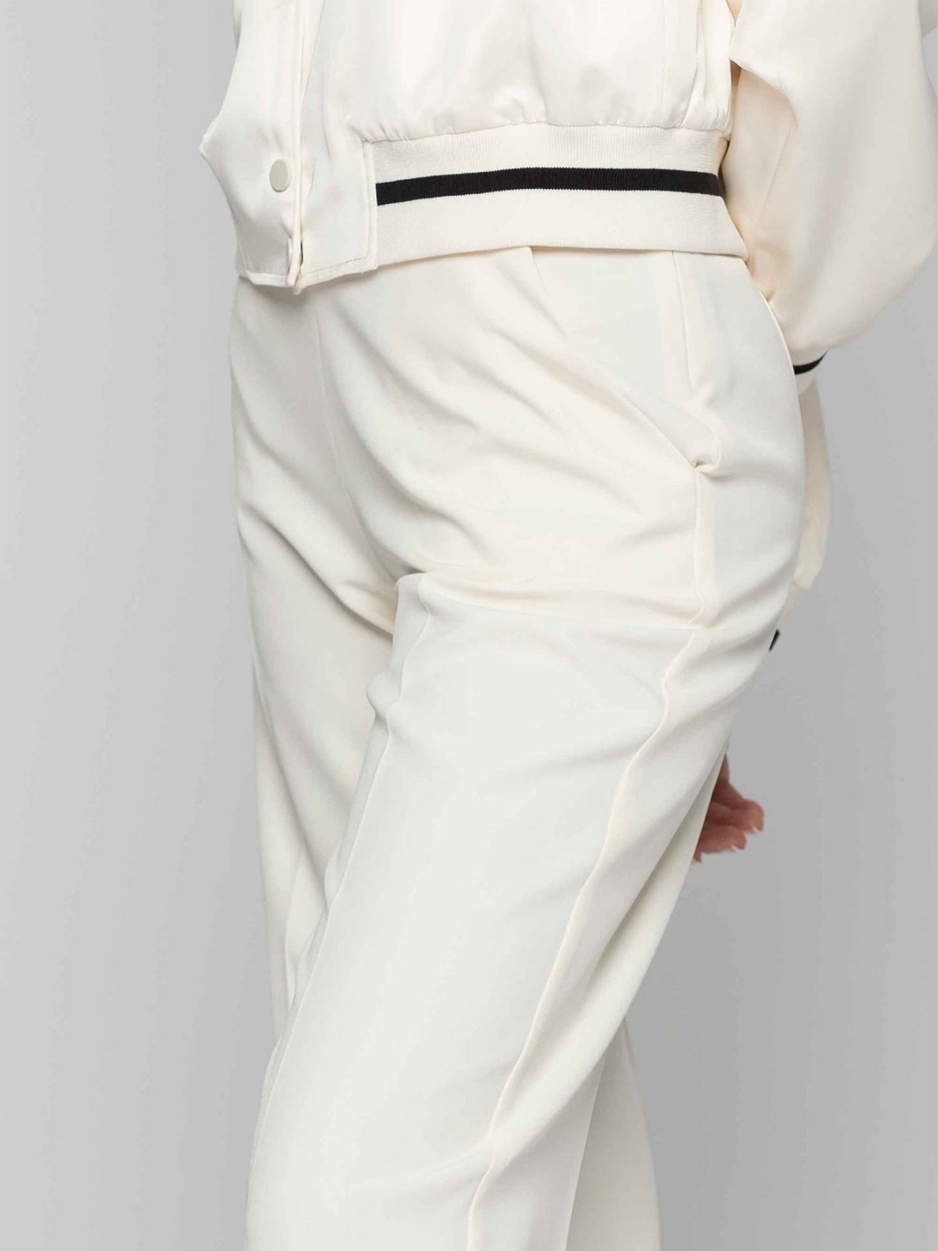 Cal�as Wide Leg