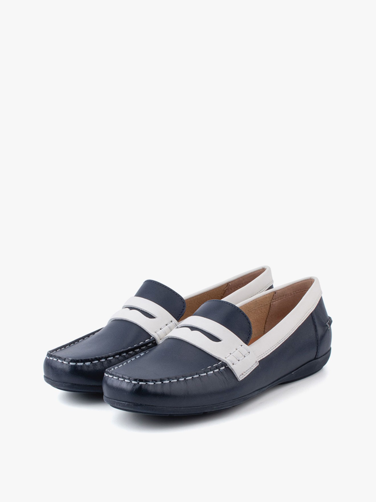 Mocassins em Pele