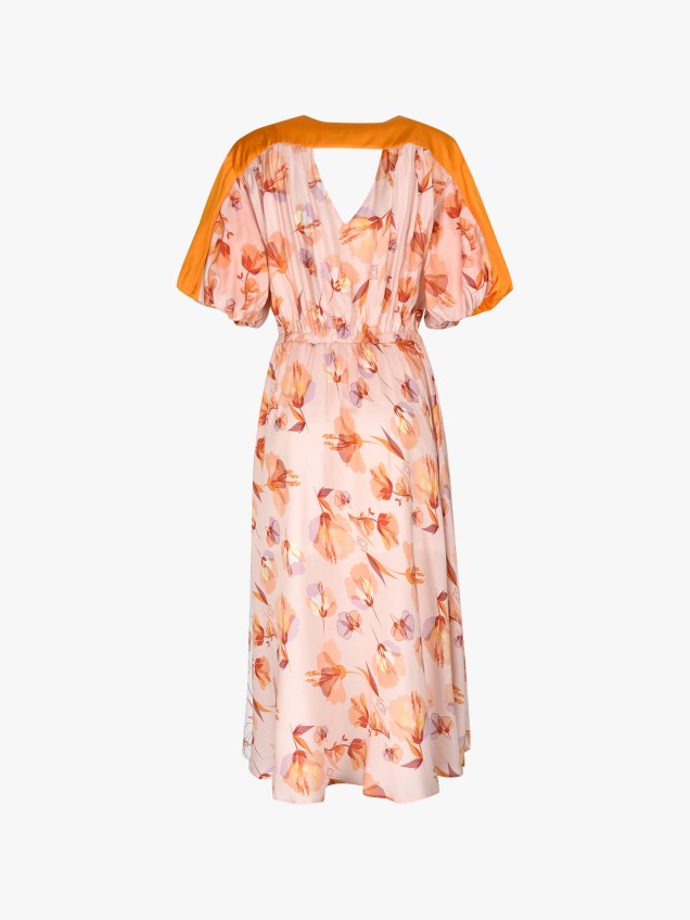 Vestido com Padrão