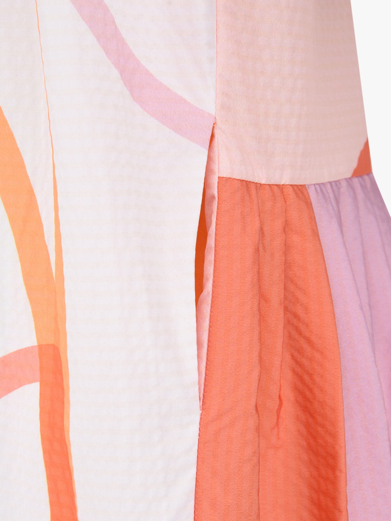 Vestido com Padr�o