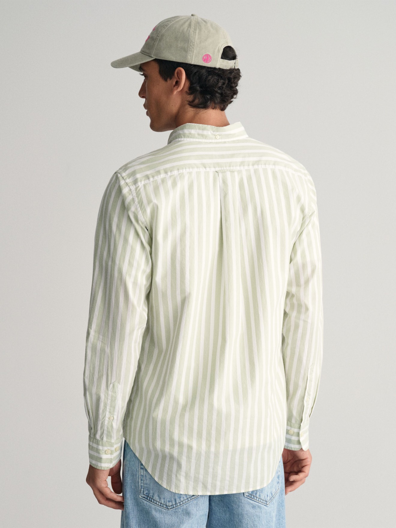 Camisa �s Riscas