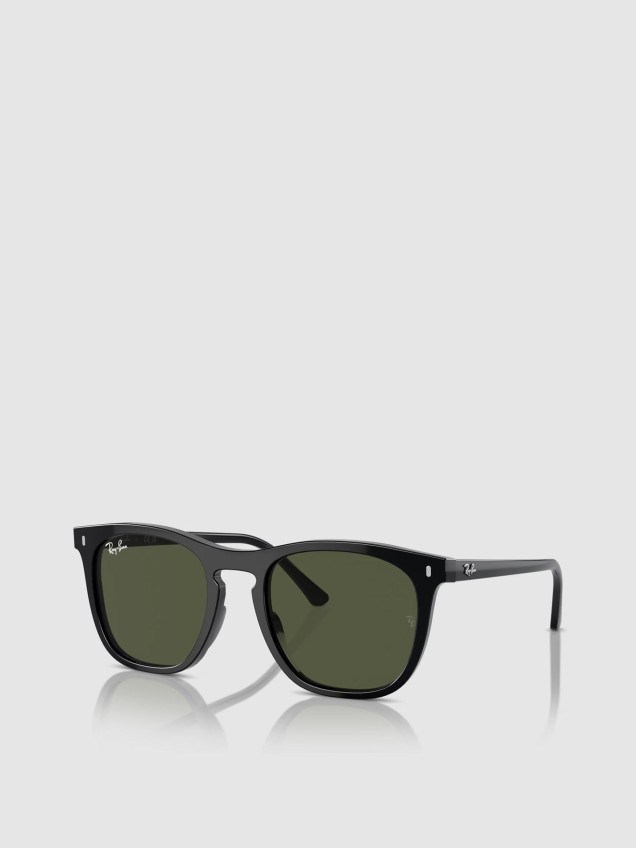 �culos de Sol RB2210