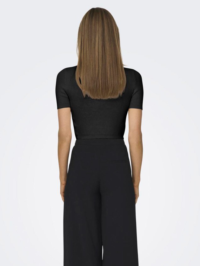 T-Shirt Cut Out