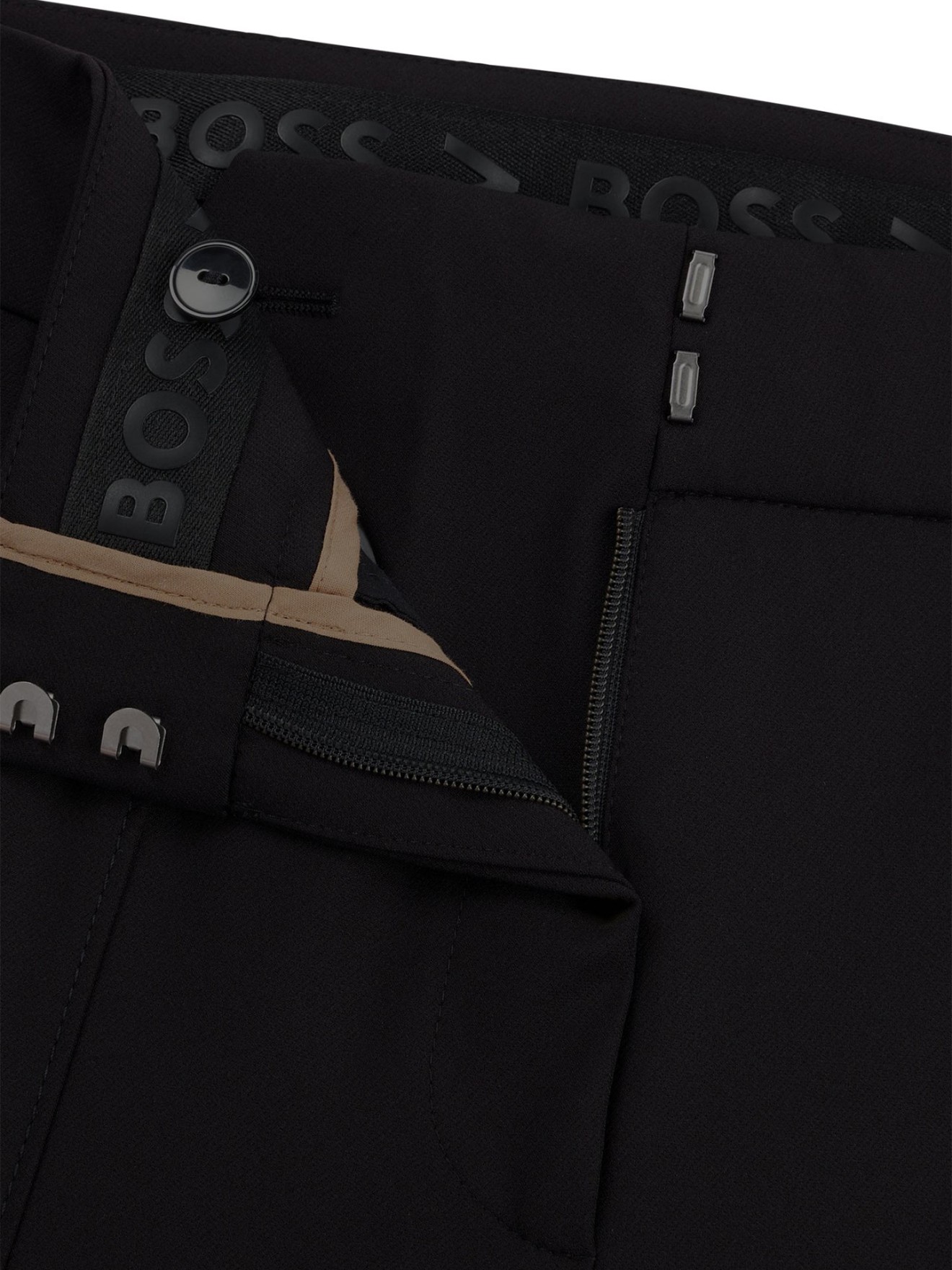 Calças Slim Fit