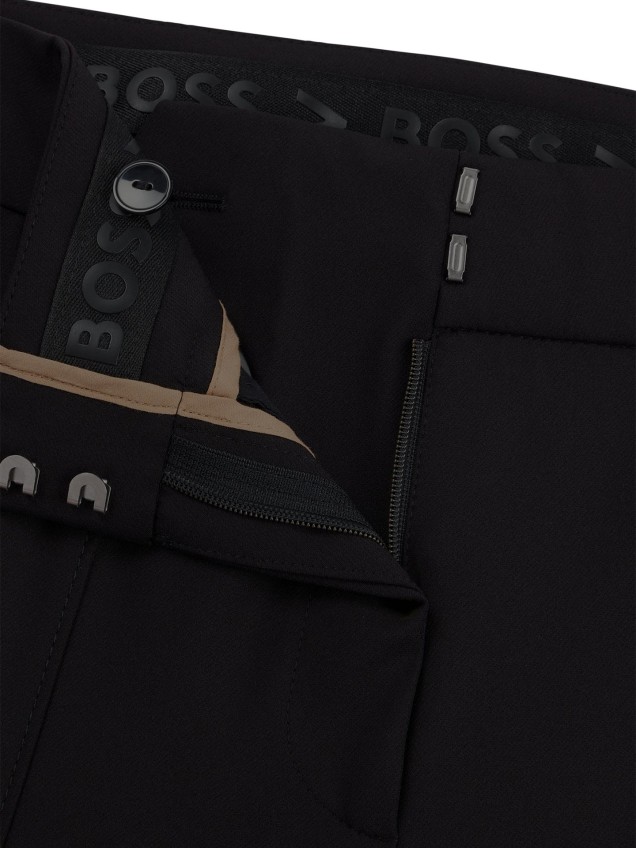 Calças Slim Fit