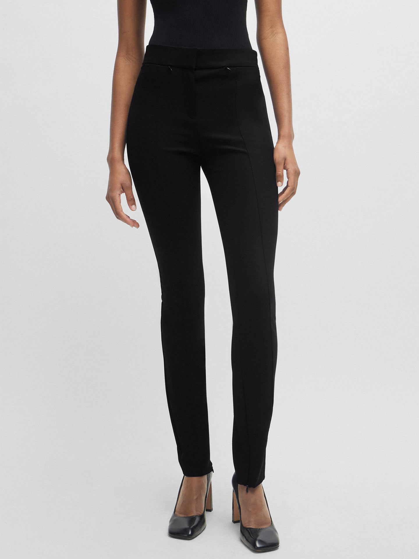 Calças Slim Fit