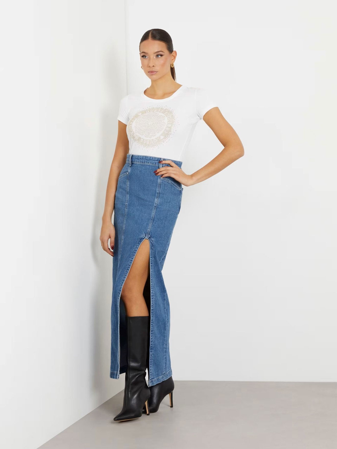 T-Shirt com Strass