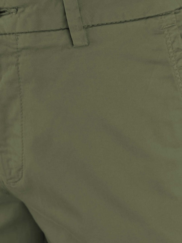 Calças Slim Fit